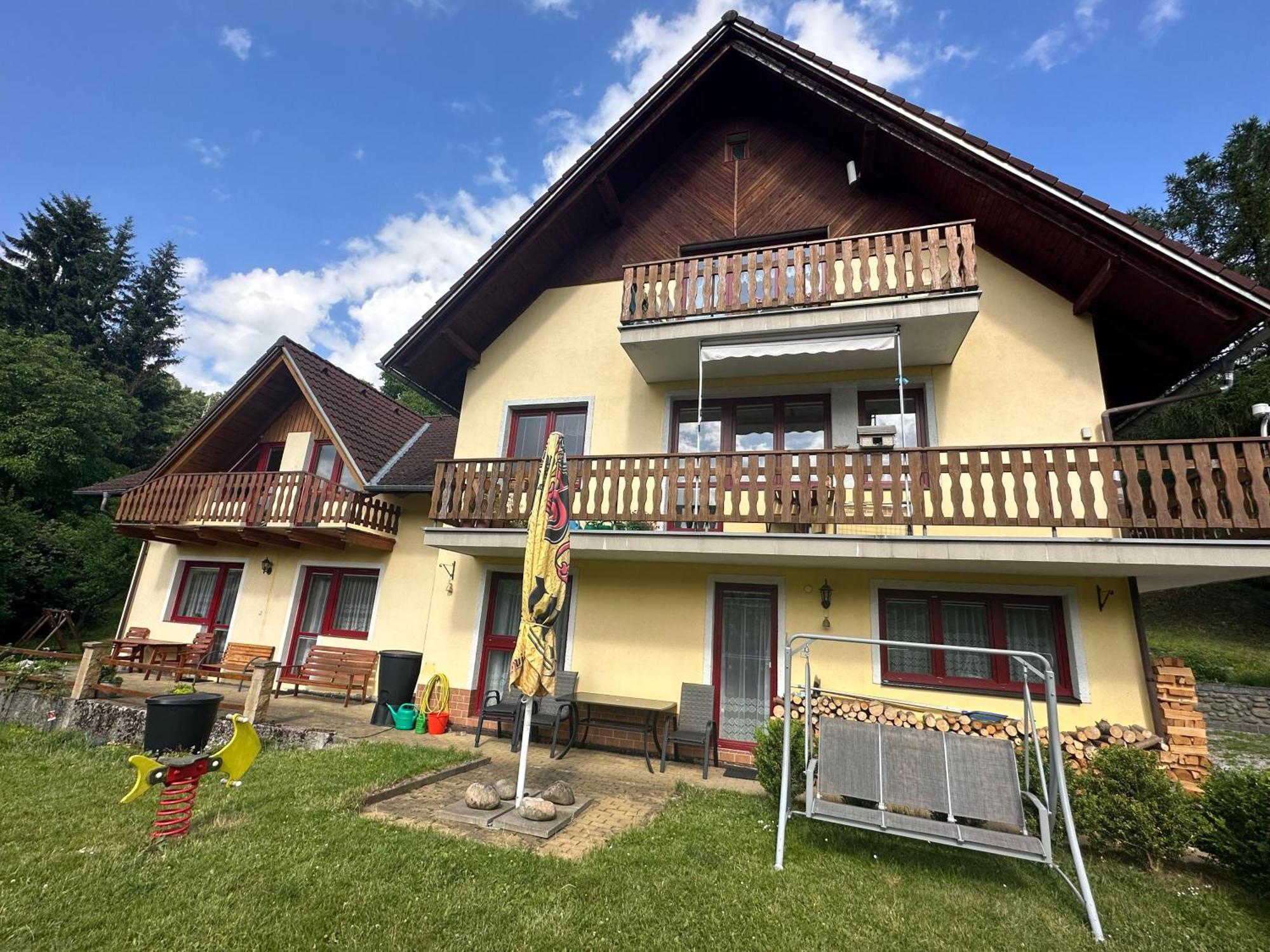Apartmany U Kamenky Vrchlabi Bagian luar foto